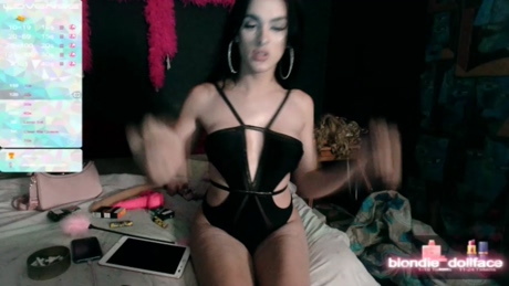 blondie_dollface  01-02-2022